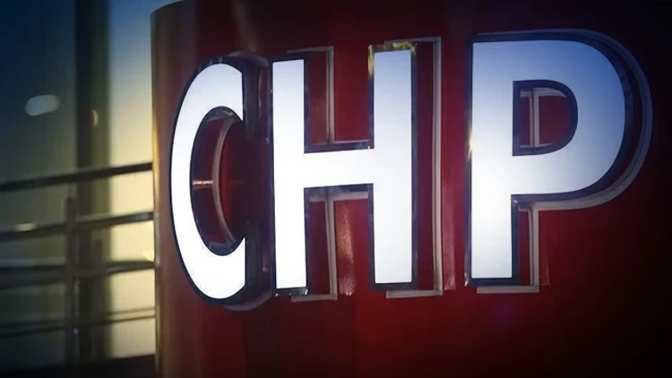CHP'de 48 kişiye ihraç kararı