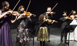 Yetenekli Gençler Performansları İle Duygulandırdı