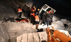 Van'da Çığ Faciası: 1 Ölü, 12 Yaralı