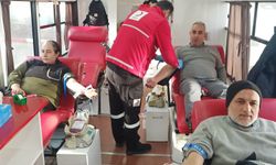 Ahmet Yesevi İlkokulu'nda Kan Bağışı Kampanyası Yoğun İlgi Gördü