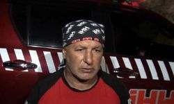 Manavgat'ta piknikçiler, şelale suyu yükselince adacıkta mahsur kaldı