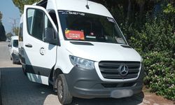 Antalya’da tur minibüsü sürücüsü aracında hayatını kaybetti