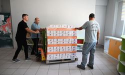 Kemer’de öğrencilere ücretsiz kırtasiye desteği