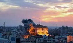 İsrail Yemen’in başkenti Sana’ya hava saldırısı düzenledi