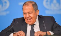 Rusya’nın Lavrov’u: Putin, Zelenskiy ile görüşmeye hazır