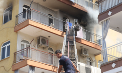 Antalya’da daire yangını itfaiye tarafından söndürüldü