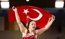 Milli güreşçi Beyza Nur Akkuş dünya üçüncüsü oldu