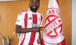 Antalyaspor, Yohan Boli ile 2 yıllık sözleşme imzaladı