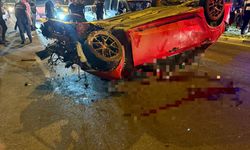 Otomobil, Motosiklete Çarpıp Takla Attı: 3 Ölü, 3 Yaralı