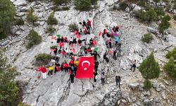 Akseki’de Cumhuriyet Bayramı coşkusu tarihi yürüyüşle kutlandı