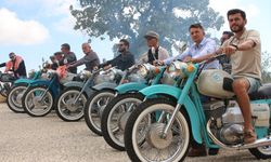 Kaş’ta hurdalıktan çıkan Rus motosikletler yeniden yollarda