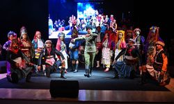 Kumlucada Cumhuriyet bayramı zeybeklerle kutlandı