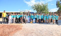 Kumluca’da öğrenciler Hayvanları Koruma Günü’nü kutladı
