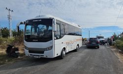 Manavgat’ta öğrenci servisiyle tur minibüsü çarpıştı: 9 yaralı