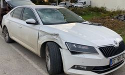 Serik’te otomobil-motosiklet çarpıştı: 2 yaralı