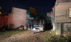 Serik’te park halindeki minibüs alev aldı