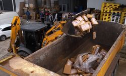 Aksu’da 25 ton tarihi geçmiş tavuk ürünü imha edildi