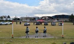 Meksika'da küçük uçak düştü: 7 ölü