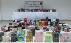 Antalya’da operasyonda 3 bin 450 kaçak parfüm ele geçirildi