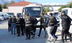 Antalya’da sahte polis baskını: 10 şüpheli tutuklandı