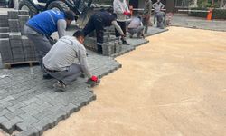 Kemer’de altyapı ve kaldırım yenileme çalışmaları sürüyor