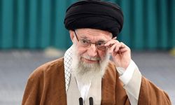 Hamaney: ABD Başkanı’nı can kayıpları nedeniyle suçluyoruz