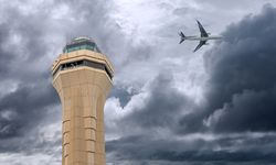 Trump açıkladı: Venezuela’ya ticari uçuşlar yeniden başlıyor