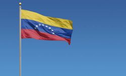 Venezuela’da siyasi tutuklular da dahil cezaevinden tahliyeler başladı