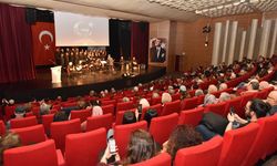 Kepez’de Türk Halk Müziği konserine yoğun ilgi