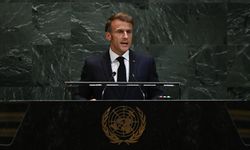 Epstein Belgelerinde Macron İsmi Yer Aldı