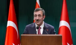 Cevdet Yılmaz: Deprem şehitlerini rahmetle anıyoruz