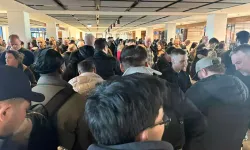 Berlin'de yine pasaport kuyruğu