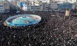 İran lideri Hamaney için 3 günlük cenaze töreni düzenlenecek
