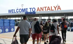 Antalya'da en çok turist çeken ilçe hangisidir?