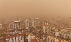 Alanya’da gökyüzü Afrika çöl tozu nedeniyle turuncuya büründü