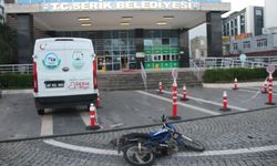 Serik’te belediyeye tüfekli saldırı: Şüpheli yakalandı