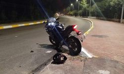 Serik’te midibüsle çarpışan motosikletli ağır yaralı