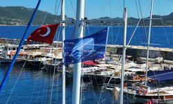 Kaş’ta 3 turizm teknesine Uluslararası Mavi Bayrak ödülü