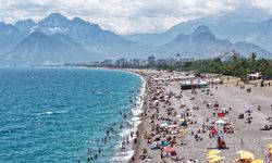 Antalya’da dumansız plaj uygulaması yaygınlaşıyor