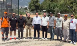 Finike’deki spor alanında çalışmalar sürüyor