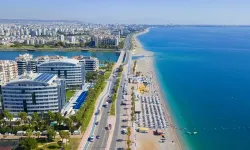 Konyaaltı Plajı ücretli mi? Şezlong ve otopark fiyatları