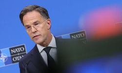 Rutte: İran nükleer silah kapasitesine sahip olmamalı