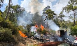 Kaş’taki orman yangınına havadan ve karadan müdahale sürüyor