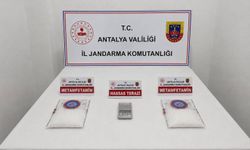 Antalya’da otel odasında uyuşturucu operasyonu: 2 tutuklama