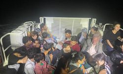 Ayvacık açıklarında 37 kaçak göçmen yakalandı