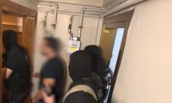 Kırmızı bültenle Faslı kadın yakalandı