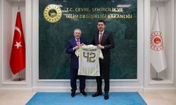 Bakan Kurum, Fenerbahçe Başkanı Aziz Yıldırım’ı kabul etti