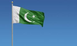 Pakistan'dan Afganistan'a hava saldırısı