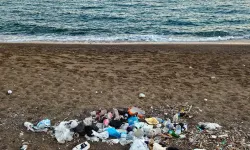 Kumköy sahili, yine çöplüğe döndü
