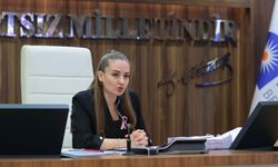 Büşra Özdemir’den AK Parti’ye geçeceği iddialarına yanıt